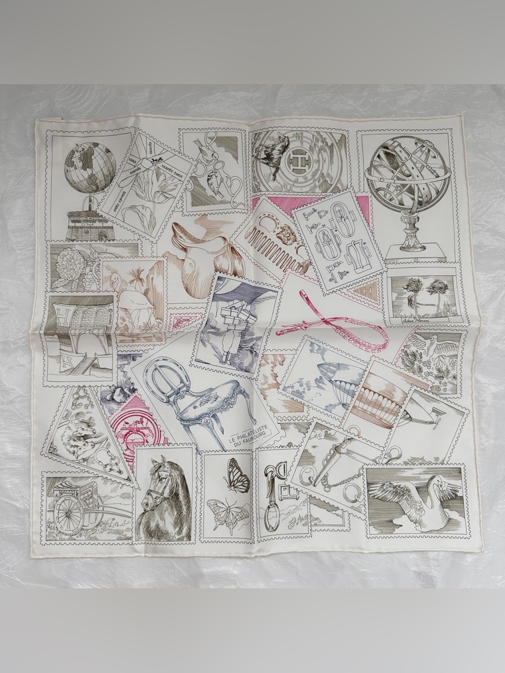 Hermes Le Philateliste du Faubourg Detail scarf 45
